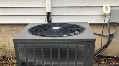 2- 1/2 ton air conditioning system Photo